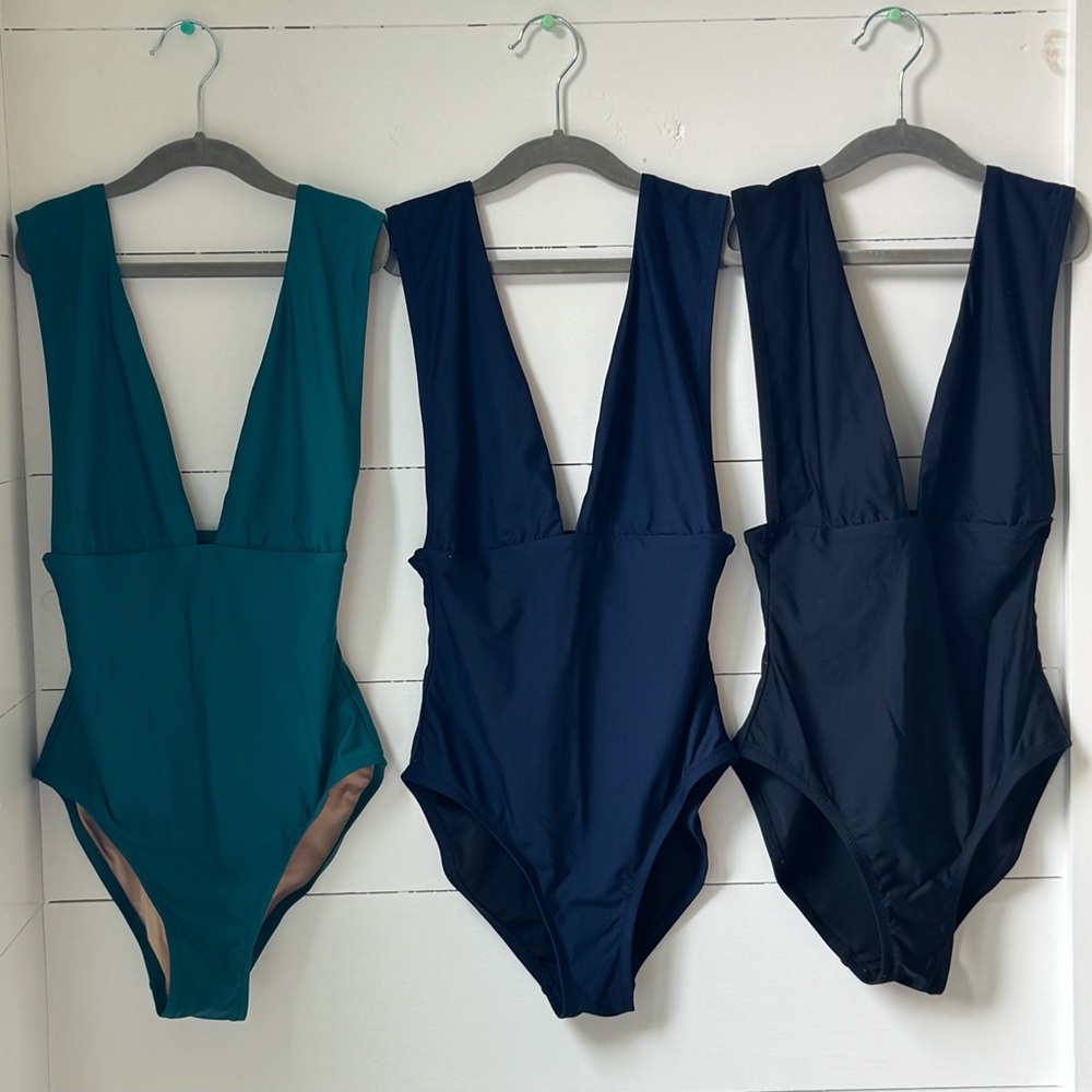 Set of Three J Crew Deep V Swimsuits in Peacock, Navy, and Black Size 2